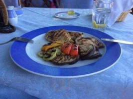 ‪prestige Beach ‬ food