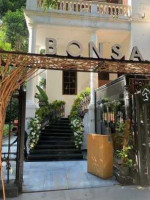 ‪bonsai‬ Exterior