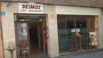 Bar Restaurante Deimos inside