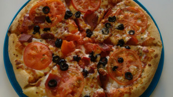 Domino's Pizza Pablo Picasso food