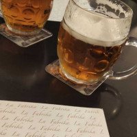 Pizzerie Cafe La Fabrika food