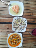 Luan Cafe food