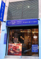 Batea outside