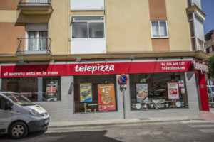 Telepizza Hernan Cortes outside