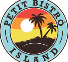 Petit Bistró Island inside
