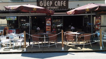 Gueep Cafe food