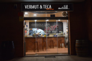 Vermut Teca food