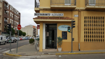 Restaurante Alvarez outside