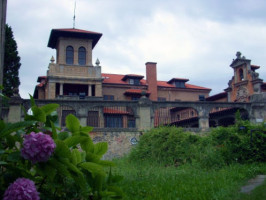 Villa De Noja inside