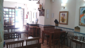 Taberna Cayetano Andujar inside