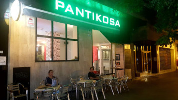Kafeteria Pantikosa food