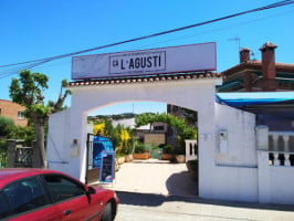 Ca L'agusti outside