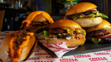 Favela Burger food