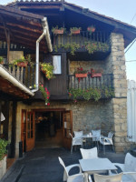 Bar Restaurante La Capitana inside
