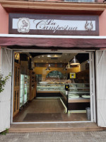 Panaderia Artesana La Campesina outside