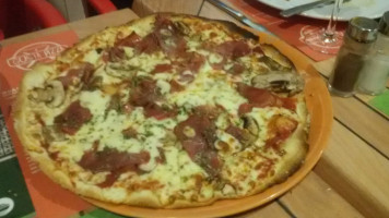Sole Mare Pizza food