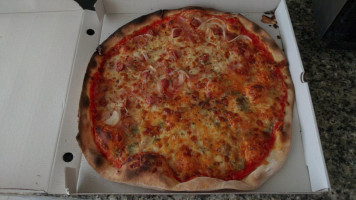 Pizzeria Diabola food