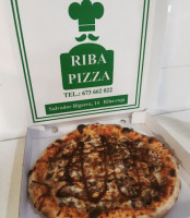 Riba Pizza food