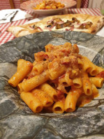 Figli Del Vesuvio Pizzeria food