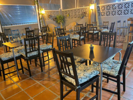 Bar Restaurante La Tavola De Miky inside