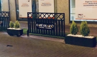 Cafe Plaza outside
