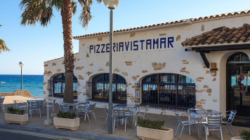 Pizzeria Vistamar inside
