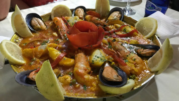 El Cazador food