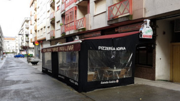 Pizzeria Adria outside