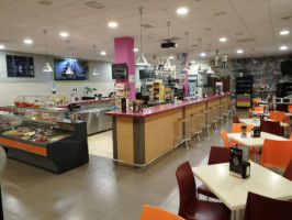 Satori Cafeteria inside