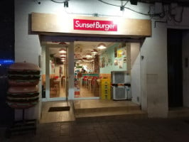 Sunset Burger inside