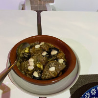 Al Minzah food