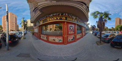 Tony's Beer Tavern inside