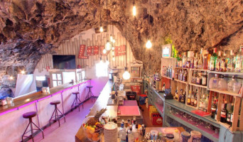 Grotte Del Huecar food