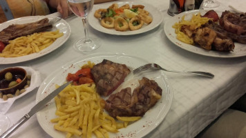 Come - Come Restaurant Braseria food