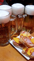 Cerveceria Bremen food