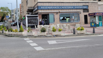 Cafeteria La Flecha outside