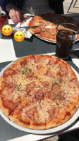 Pizzeria Mediterraneo food