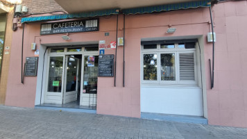 Cafeteria Fenix food