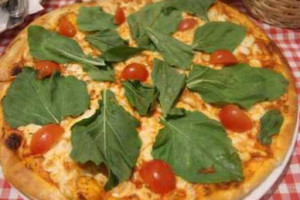 ‪pizza Island‬ Comida