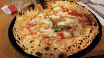 Pummarola Pizzeria Napoletana food