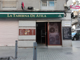 La Taberna De Atila outside