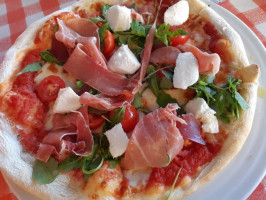 Pizzeria Ciao Italia food