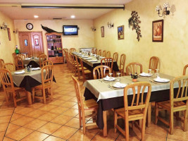 Los Arcos Bar Restaurante food