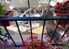 The Fountain Bistro And food