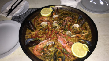 Perla Del Mar food