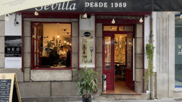 Cafe Sevilla outside