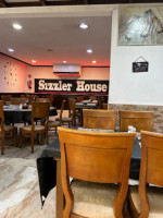 Sizzler House inside
