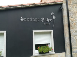 Santiago Bidea outside