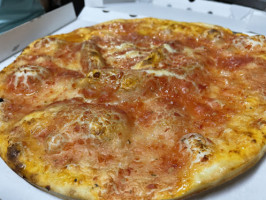 La Moncloa Tasca-pizzeria food