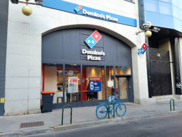 Domino's Pizza Suero De Quinones outside